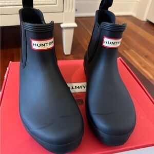 Hunter Chelsea Black Boot